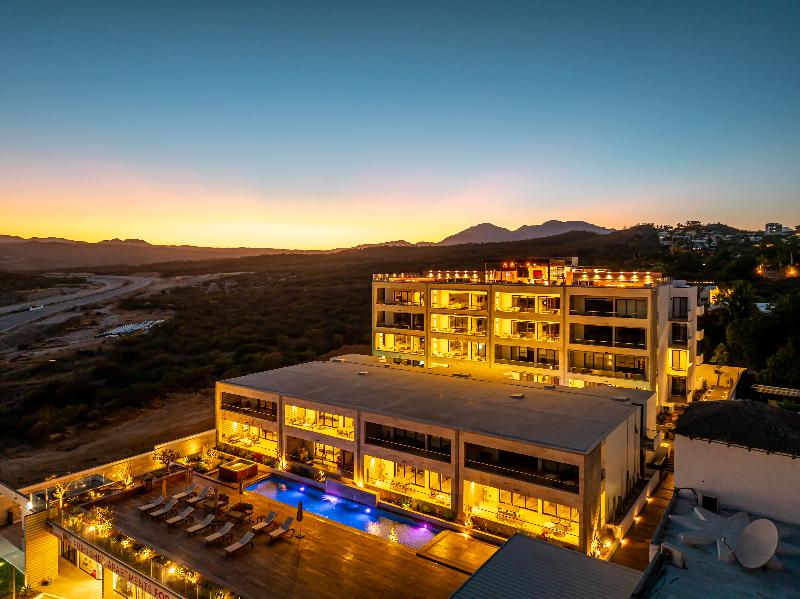 Marella Cabo — 4-Star Luxury Hotel in Cabo San Lucas, Mexico