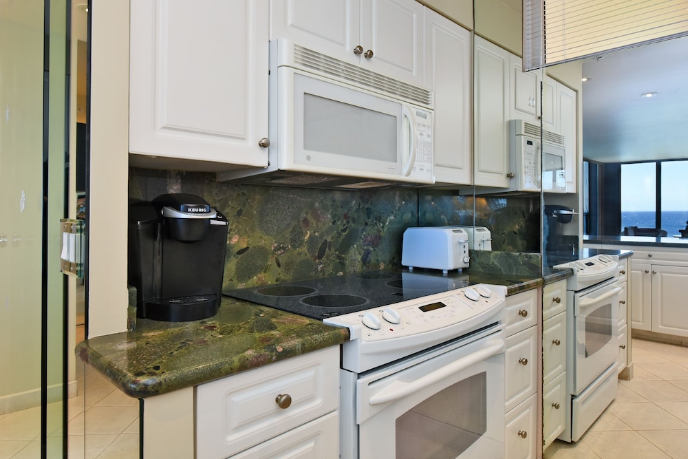 Mahana Resort #1104 1 Br Condo - photo 11