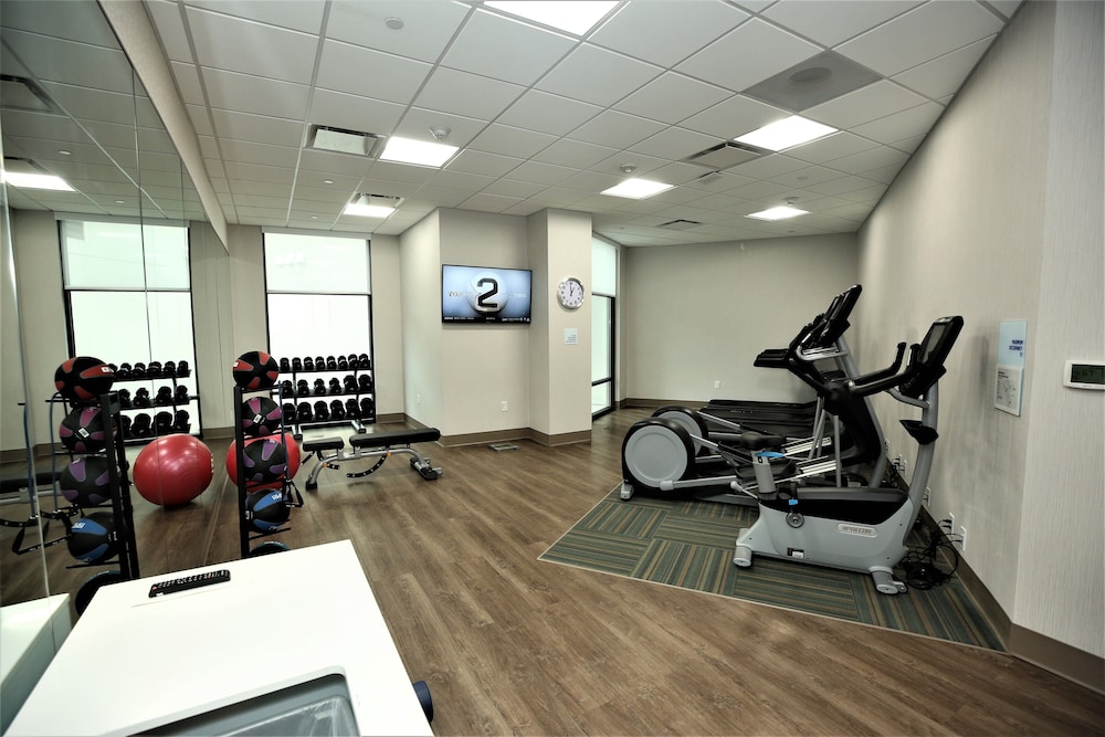 Holiday Inn Express & Suites Charlotte South End by IHG - photo 77