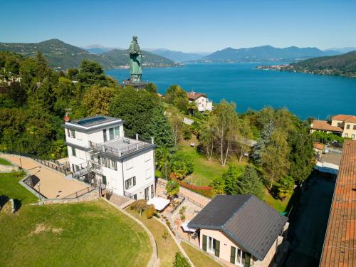 Villa San Carlo — 4-Star Luxury Hotel in Arona, Italy