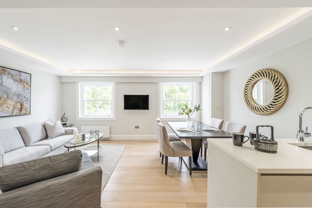 Imperial Xiii — 5-Star Luxury Hotel in London, United Kingdom