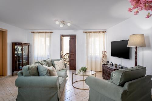 Aelius Apartments — 4-Star Luxury Hotel in Symi, Greece