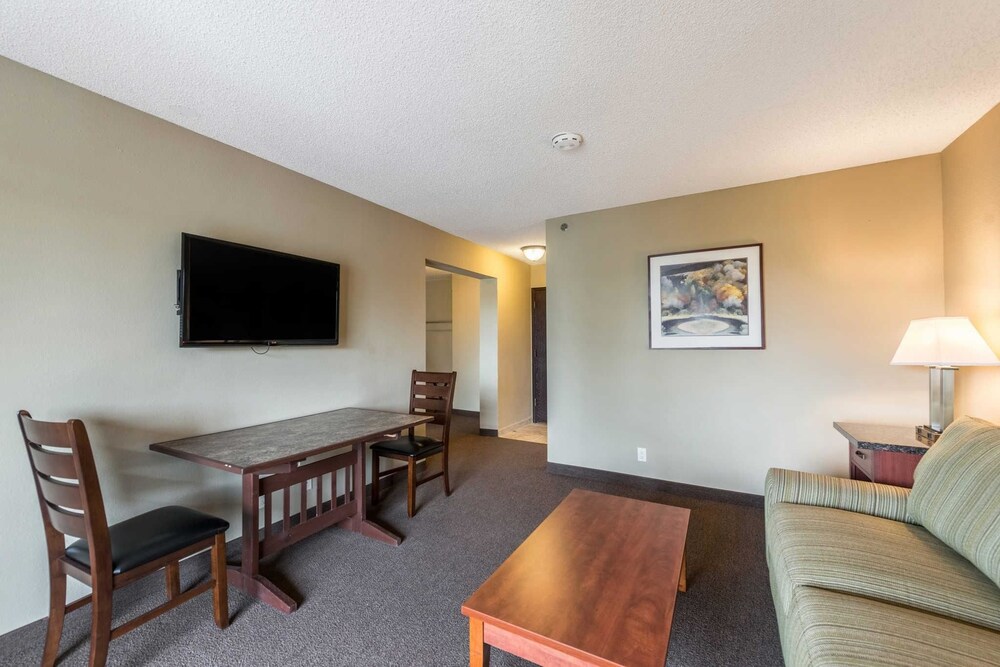 Rodeway Inn & Suites Portland Jantzen Beach - photo 26