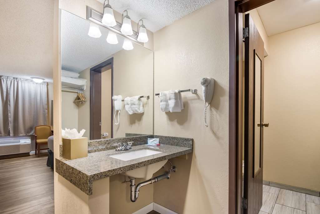 SureStay Plus Hotel by Best Western Reno Airport - photo 31