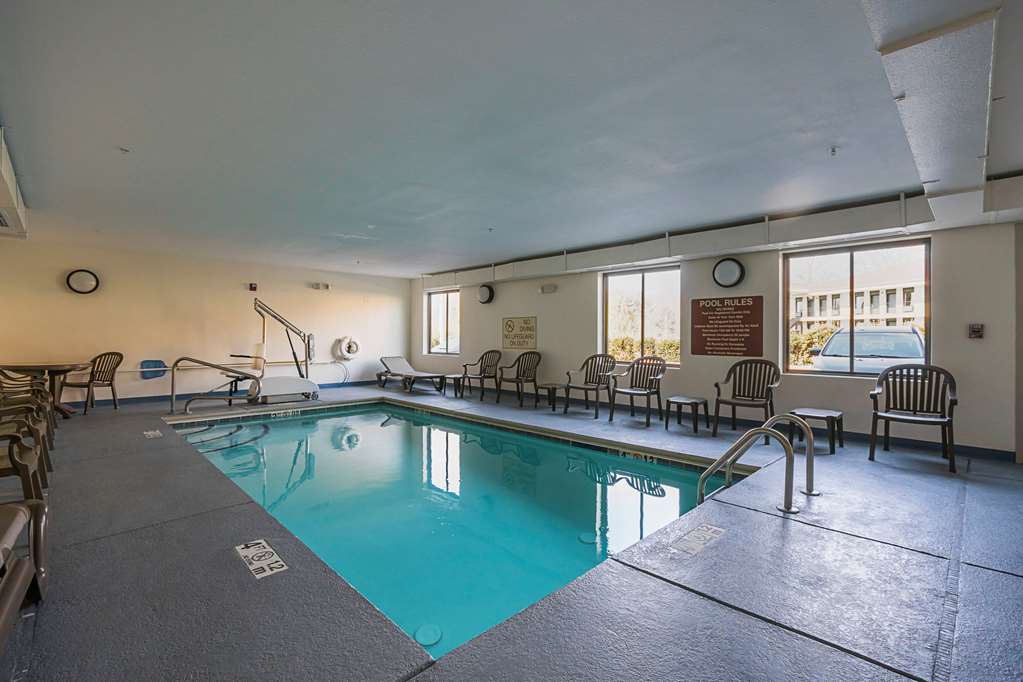 Sleep Inn & Suites Manchester near Arnold AFB - photo 32