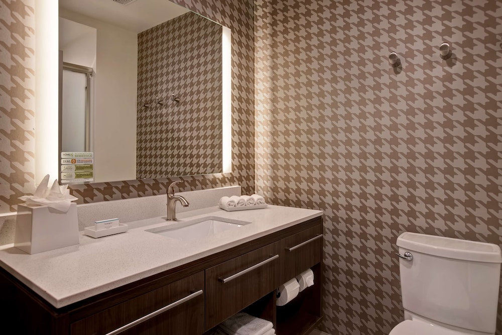 Home2 Suites by Hilton Charlotte Northlake - photo 26