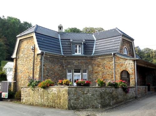 Natursteinvilla am Goldberg — hotel in Hagen