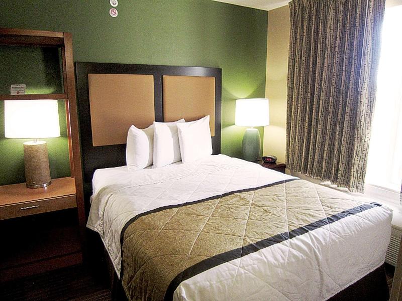 Extended Stay America Suites Kansas City Lenexa 87th St - photo 35