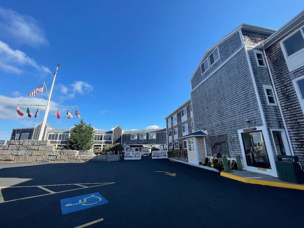 The Hotel at Cape Ann Marina - photo 135
