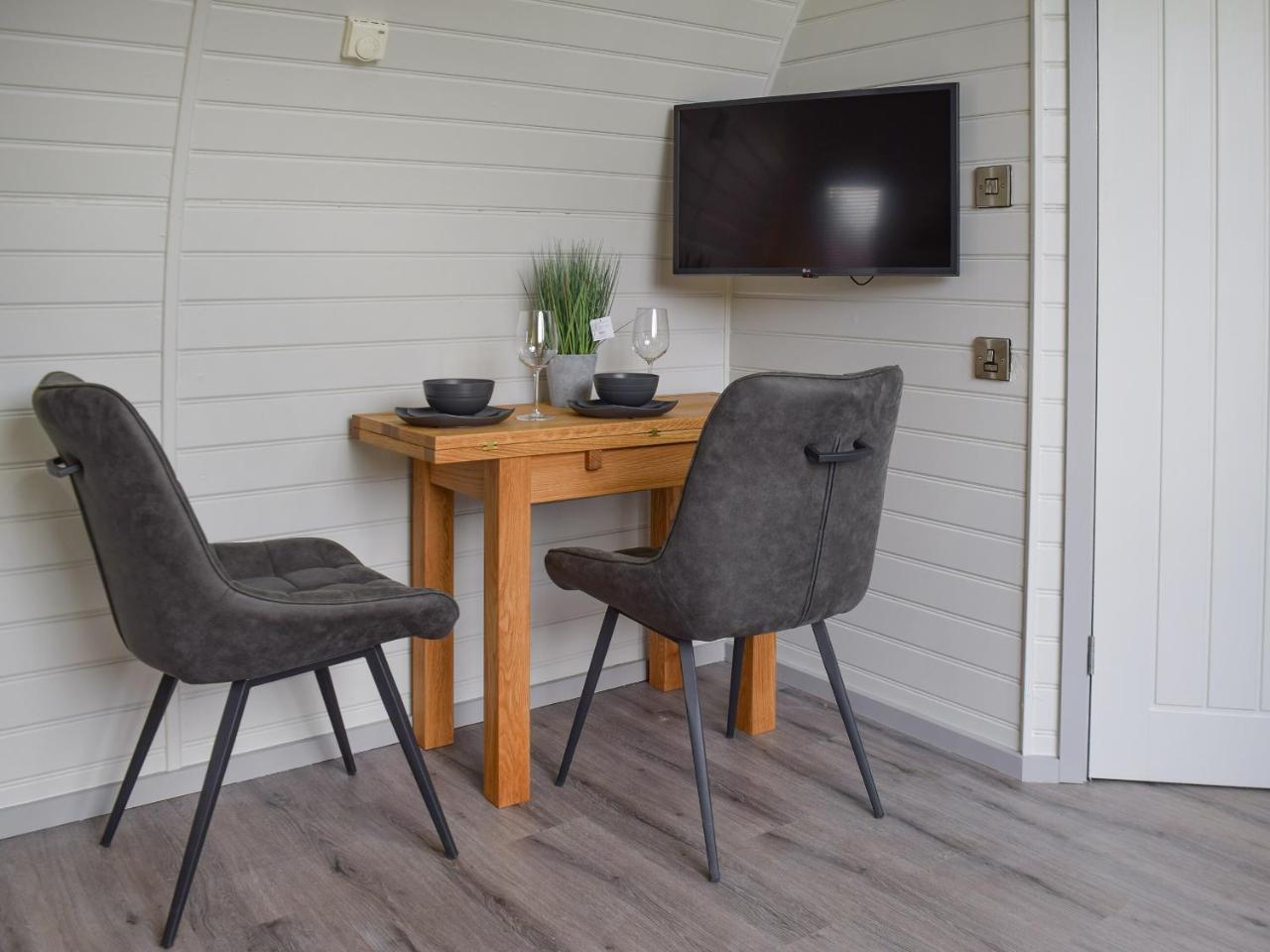 Laurel Pod Uk47203 in Ormskirk, United Kingdom