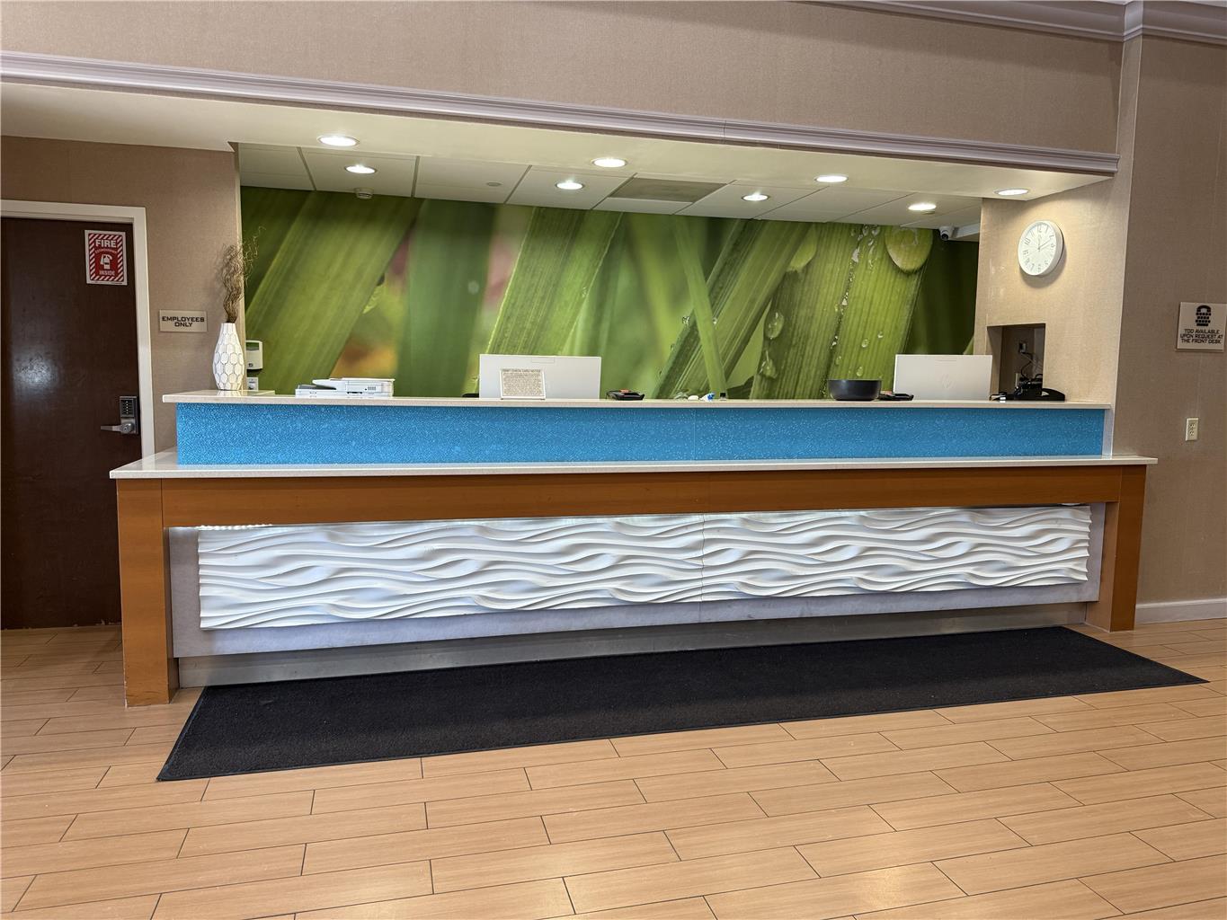 The Peoria Hotel SureStay Collection by Best Western - photo 2