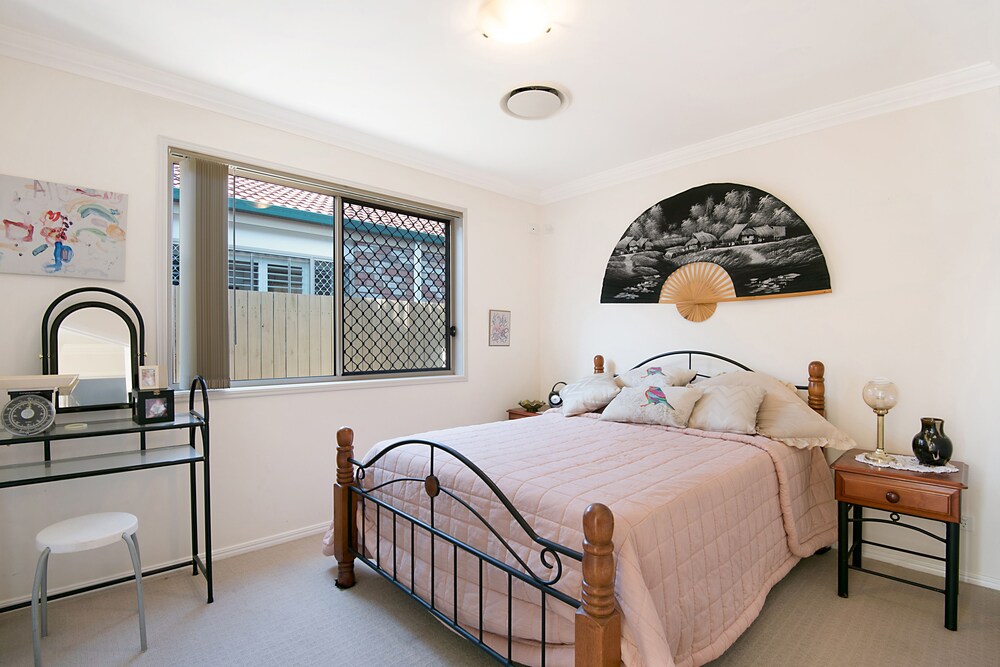 Central Redcliffe Holiday House — Redcliffe — photo 2