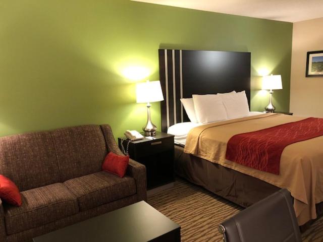 Inn at Clinton - photo 8