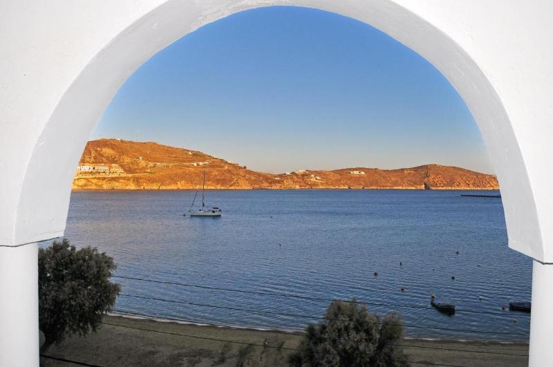 Maistrali - carbon neutral hotel in Livadi