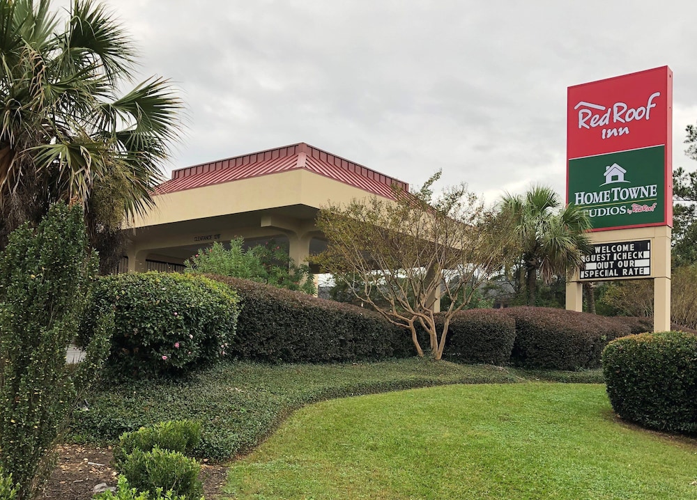 HomeTowne Studios By Red Roof Augusta - photo 26