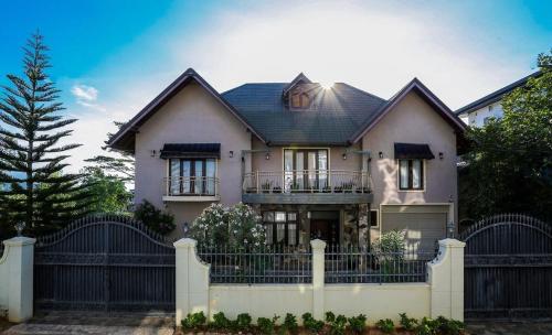 The Manor Hanthana - last minute hotel in Kandy