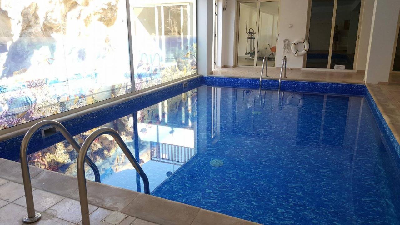 Top Floor 2 Bedroom Apartment E101 3 Pools Sea View Free Wifi