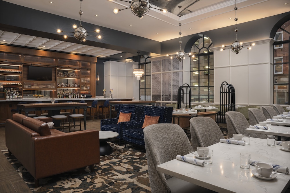 Hotel Indigo Baltimore Downtown by IHG - photo 52