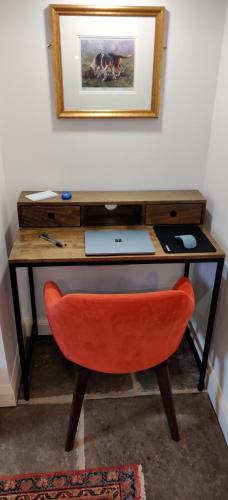 The Old Scullery Cosy Stylish Apartment for two on Harrogate's Iconic Stray