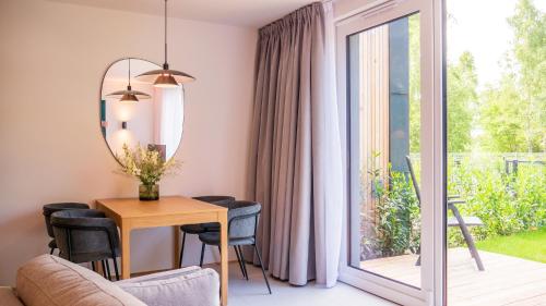 Apartament w willi z ogrodem SurfingBird Dźwirzyno in Kolobrzeg, Poland