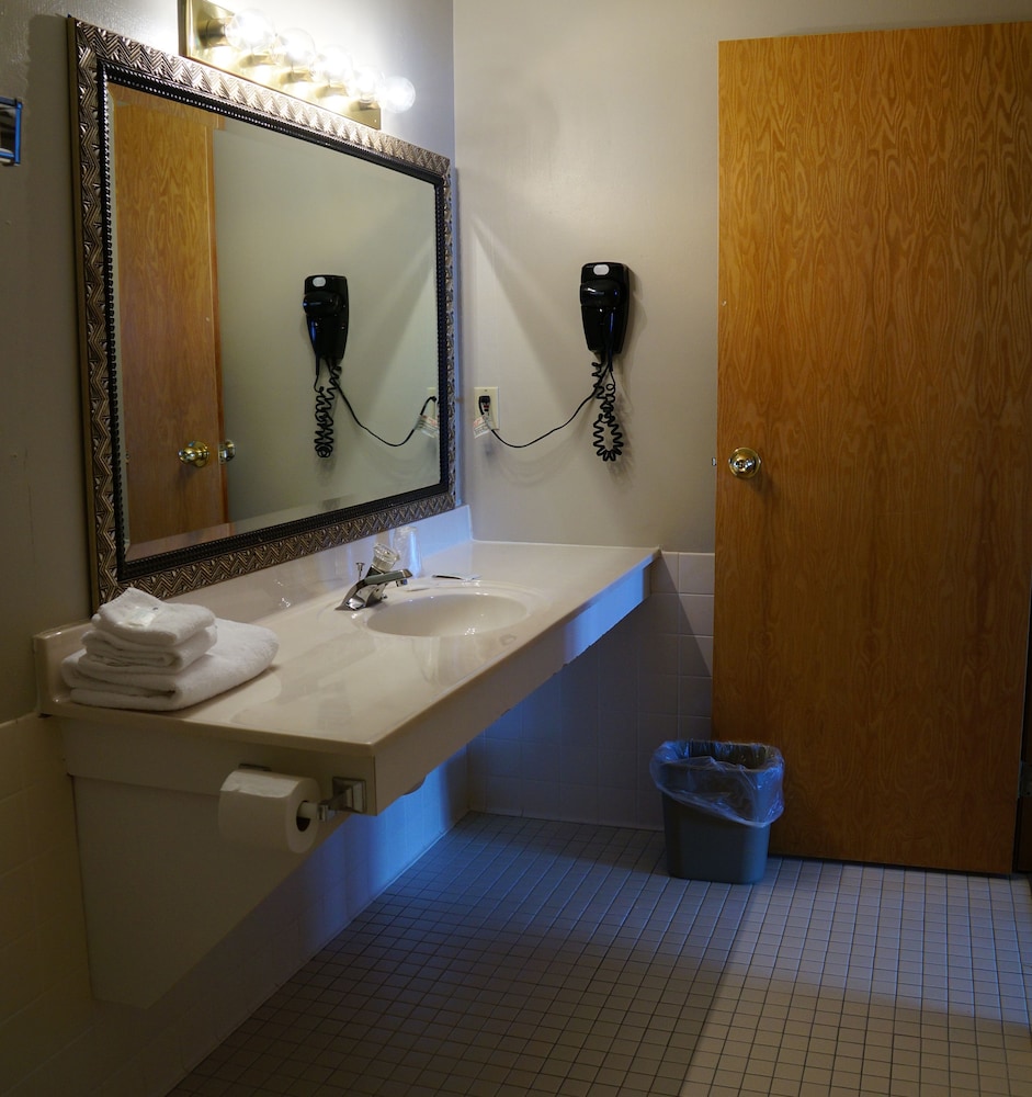 Fort Randall Casino Hotel - photo 35