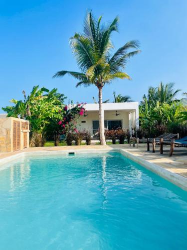 Relax Villa Kiwengwa — 4-Star Luxury Hotel in Kiwengwa, Tanzania