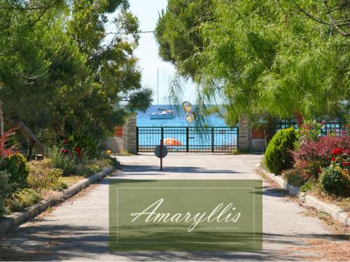 Amaryllis Summer Maisonettes — 4-Star Luxury Hotel in Kassandreia, Greece