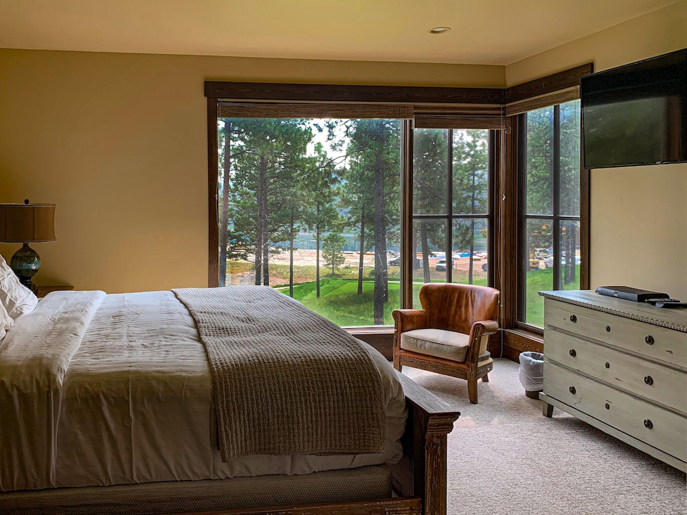 Wilderness Club - photo 15