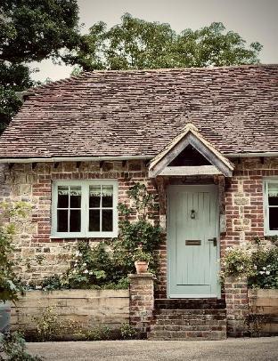 Plum Henley - carbon neutral hotel in Fernhurst