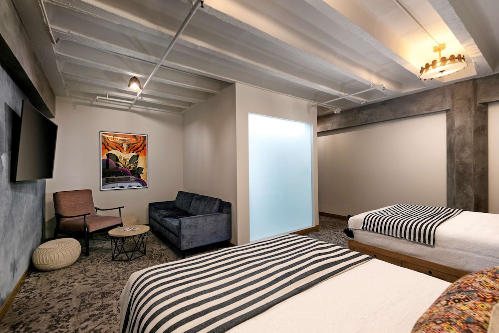 The Wayfarer Downtown LA Tapestry Collection by Hilton - photo 15