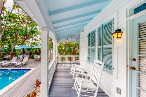 Papa's Hideaway - photo 17