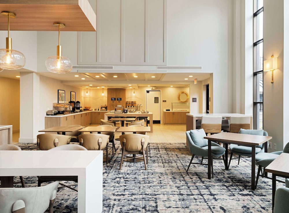 Parsippany Suites Hotel - photo 3