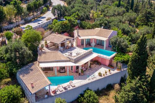 Villa Faye — 4-Star Luxury Hotel in Gaios, Greece