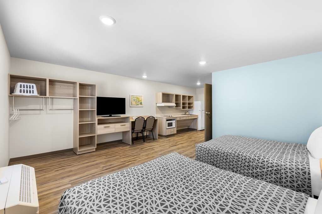 Woodspring Suites Bluffdale Salt Lake City - photo 19