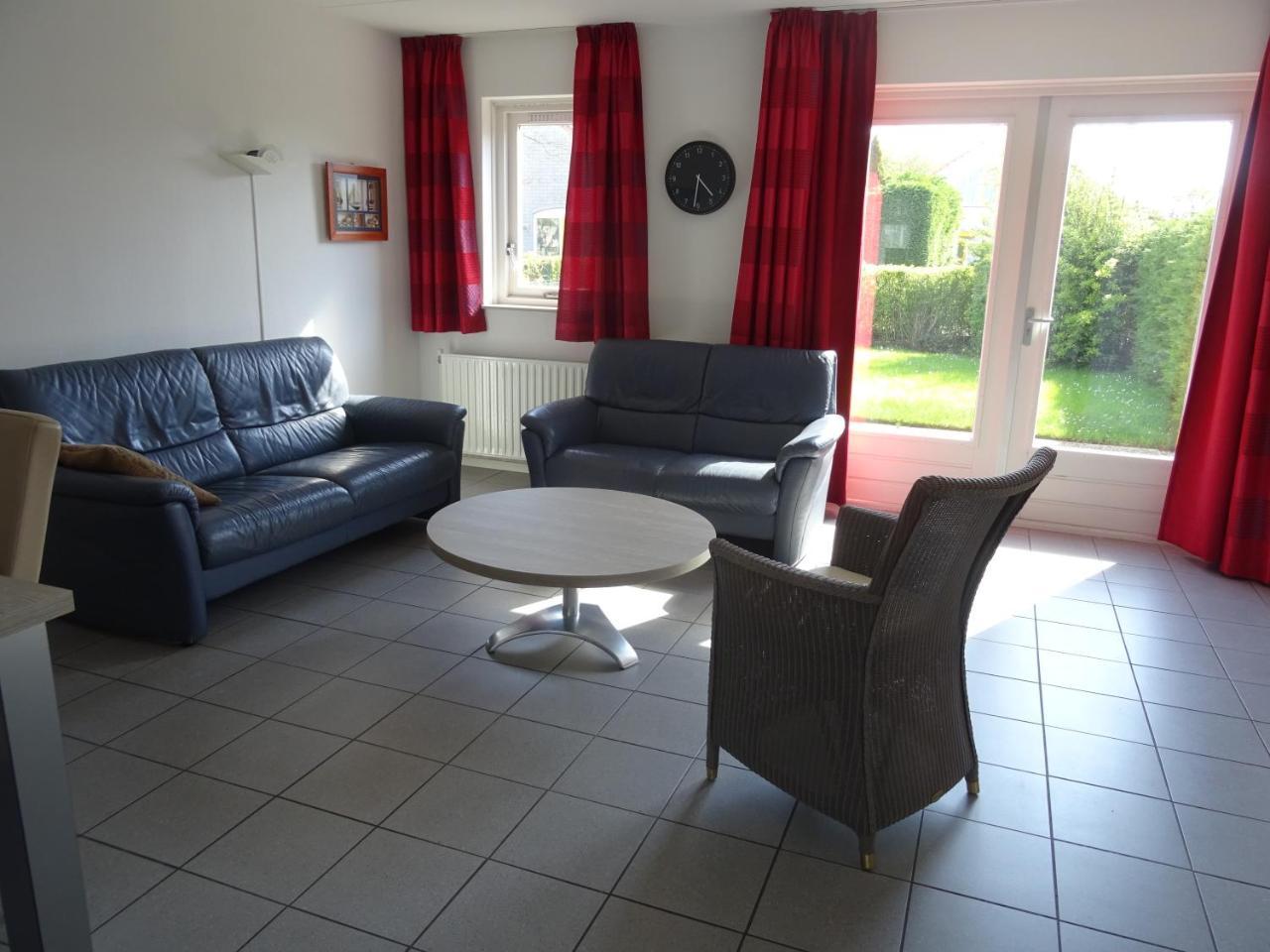 Kustverhuur Vakantiepark Fort Soleil 26 in Breskens, Netherlands