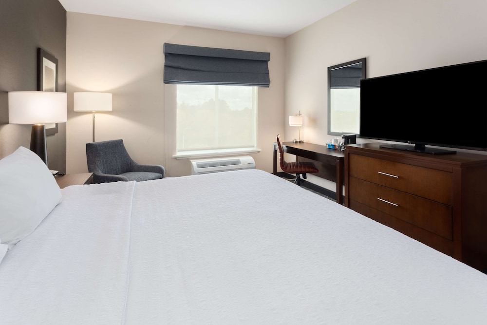 Hampton Inn Nashville Airport Century Place TN - photo 10