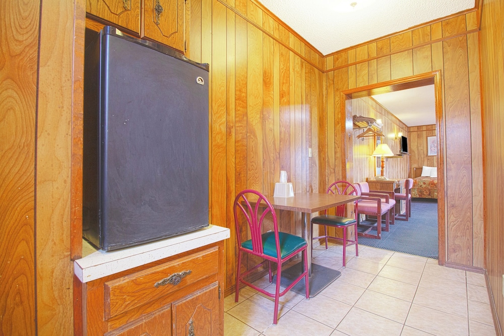 A Ok Motel Waurika OK - photo 63