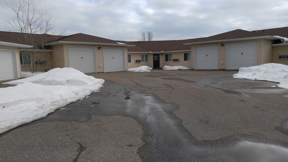 Guardian Inn - photo 44