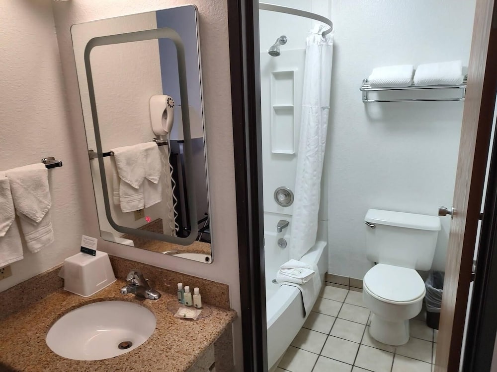 Quality Inn Wenatchee Leavenworth - photo 25