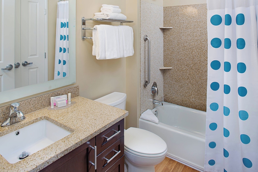 TownePlace Suites by Marriott Fayetteville North - photo 12