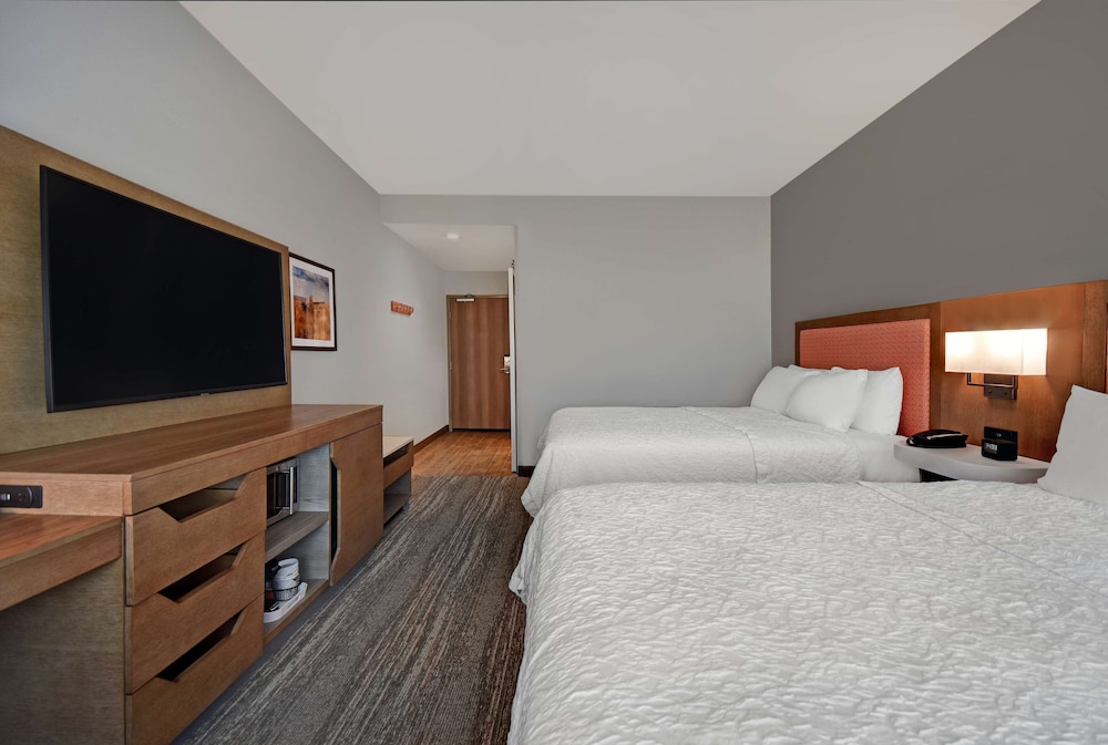 Hampton Inn Midland South - photo 10