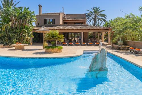 Finca Jardi - carbon neutral hotel in Unknown City