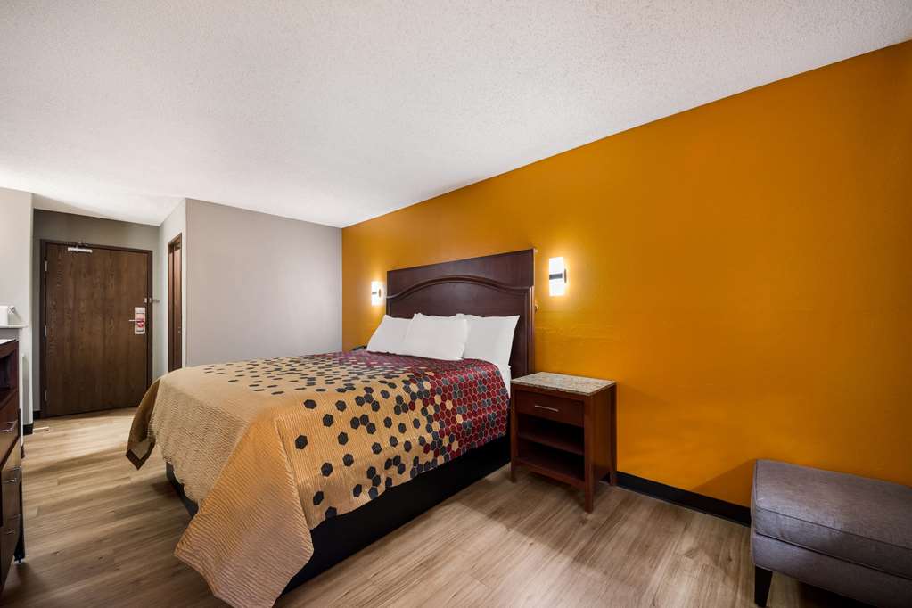 EconoLodge San Antonio Seaworld Medical Center - photo 20