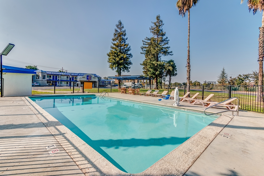 Motel 6 Visalia CA - photo 10