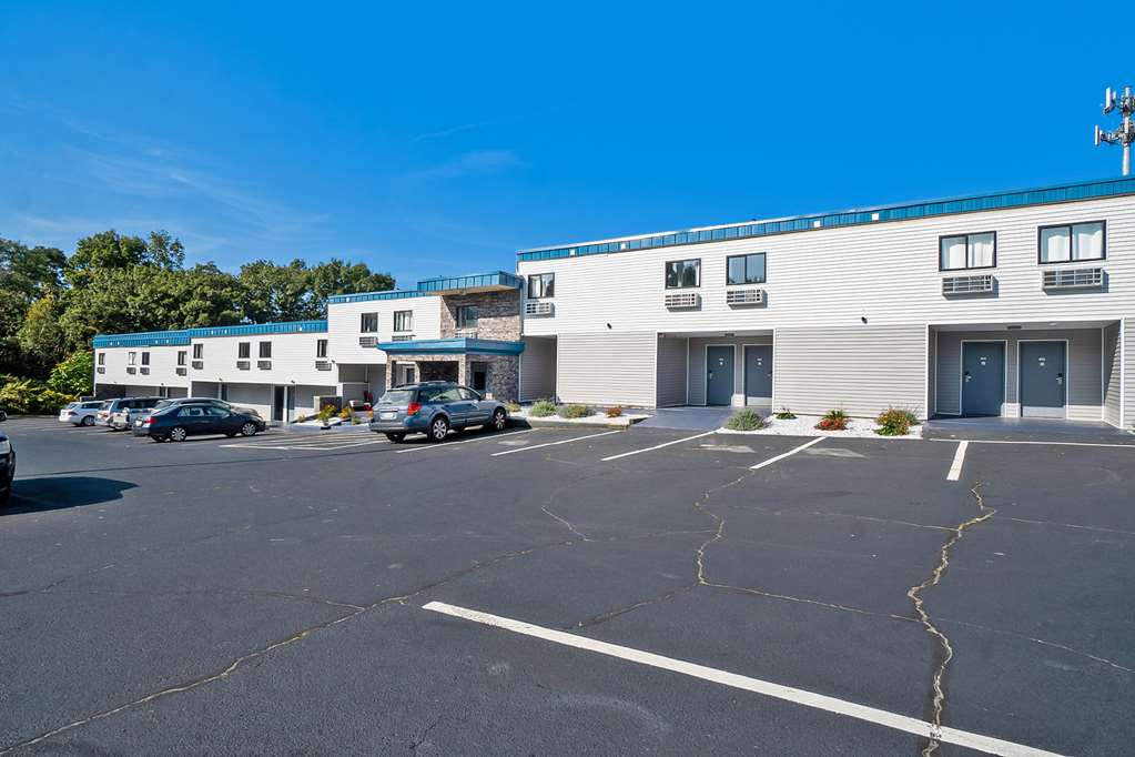 Rodeway Inn Moosic Scranton - photo 2