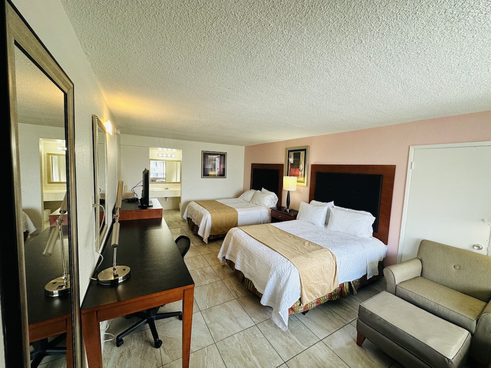Boca Inn - photo 20