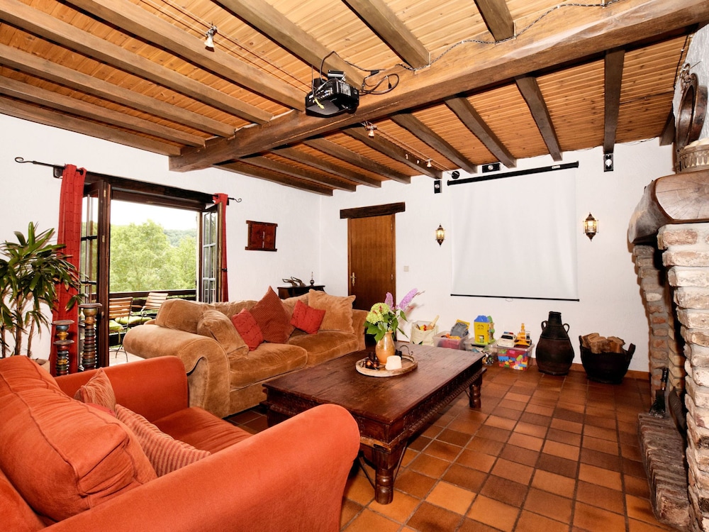 Enchantment - carbon neutral hotel in Broken Bow