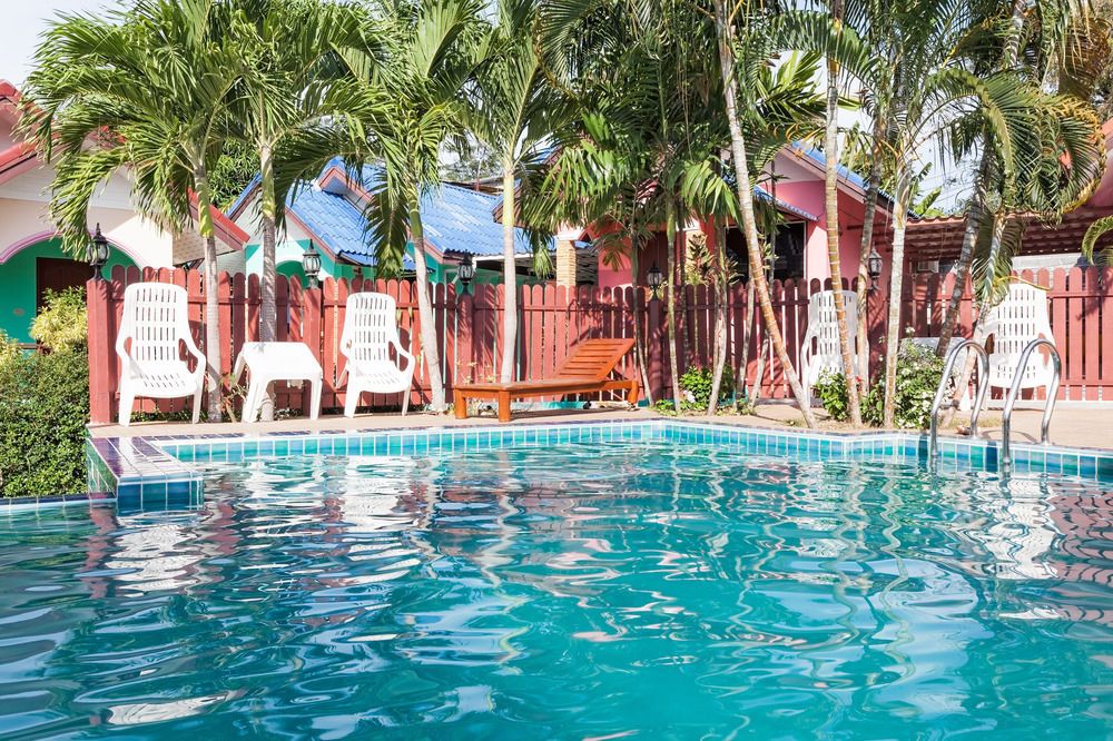 Zen Rooms Chaofa Nok in Ban Chalong, Thailand