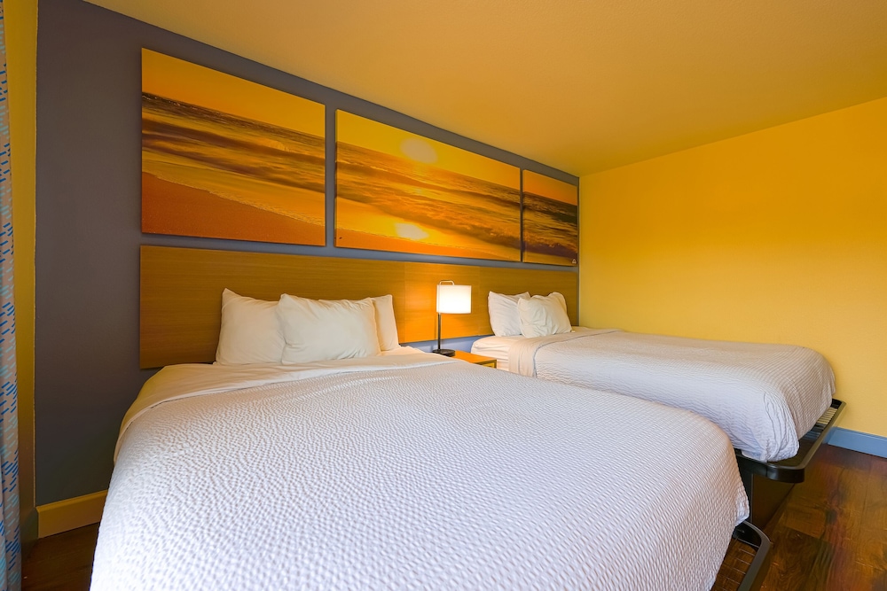 Coastal Inn by OYO Lincoln City Oregon Coast Hwy - photo 11