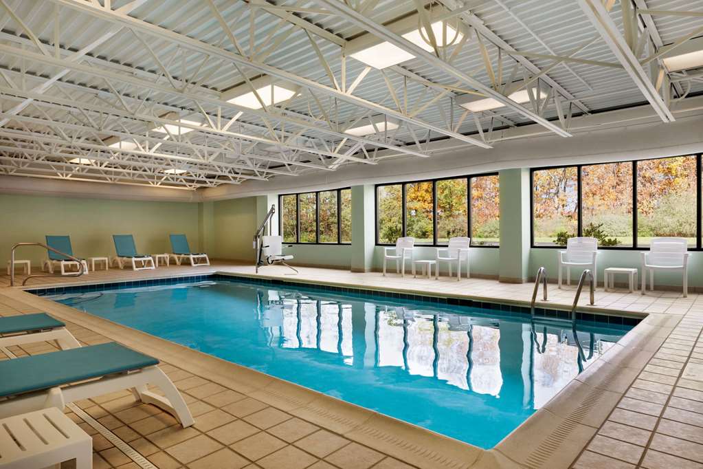 Wingate by Wyndham Bridgeport Clarksburg - photo 9